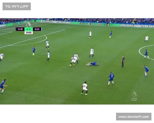 大卫路易斯踢球位置的五大关键要素分析与战术意义探讨